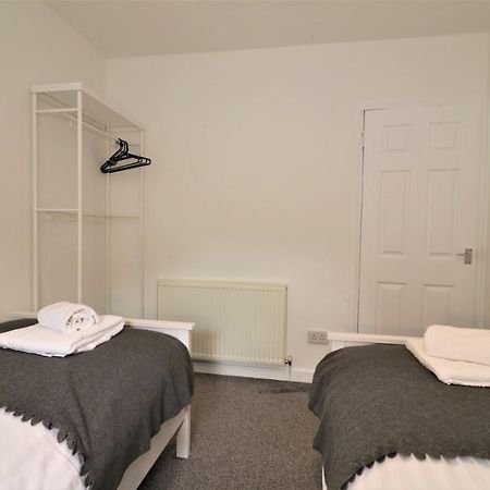 Signature - Belhaven House Hamilton Dış mekan fotoğraf