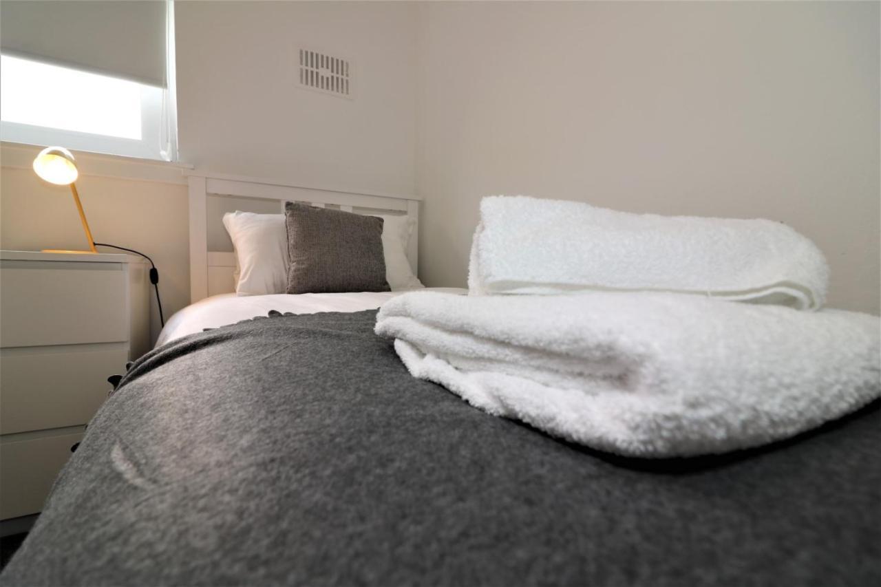 Signature - Belhaven House Hamilton Dış mekan fotoğraf